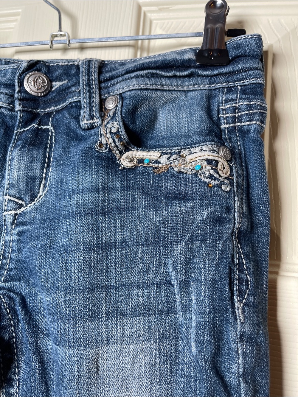 Grace in LA Blue Embroidered Flare Jeans with Rhinestone Cross Pockets - Picture 5 of 10